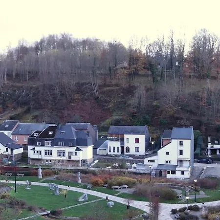 Le Reve 펜션 라로셰안알데네