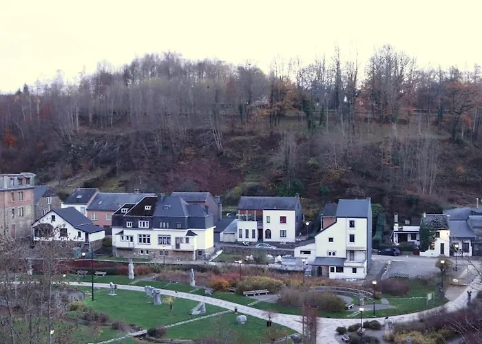 Le Reve בית נופש לה רושה - אן - ארדן